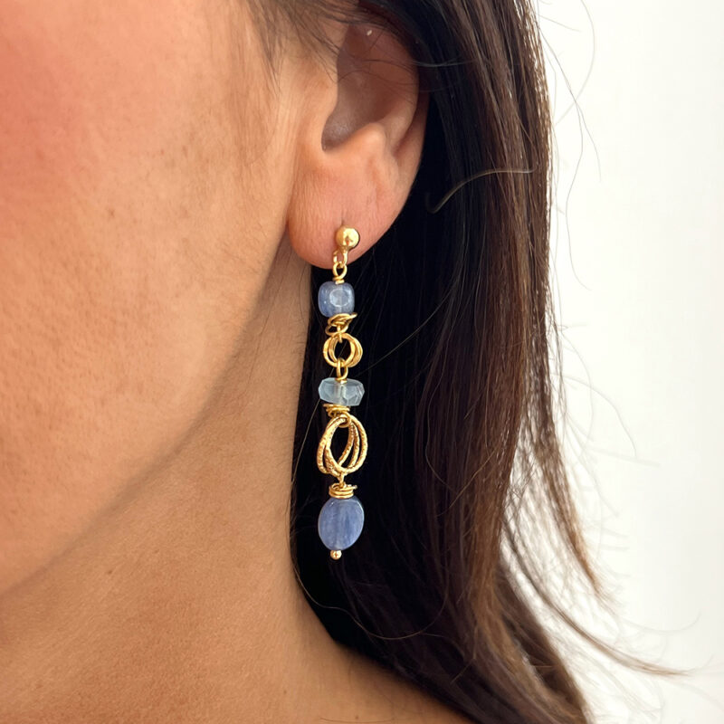 Orecchini Scintille con acquamarina e cianite, argento 925 dorato