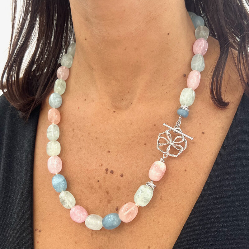 Collana Art Nouveau con morganite, argento 925 rodiato